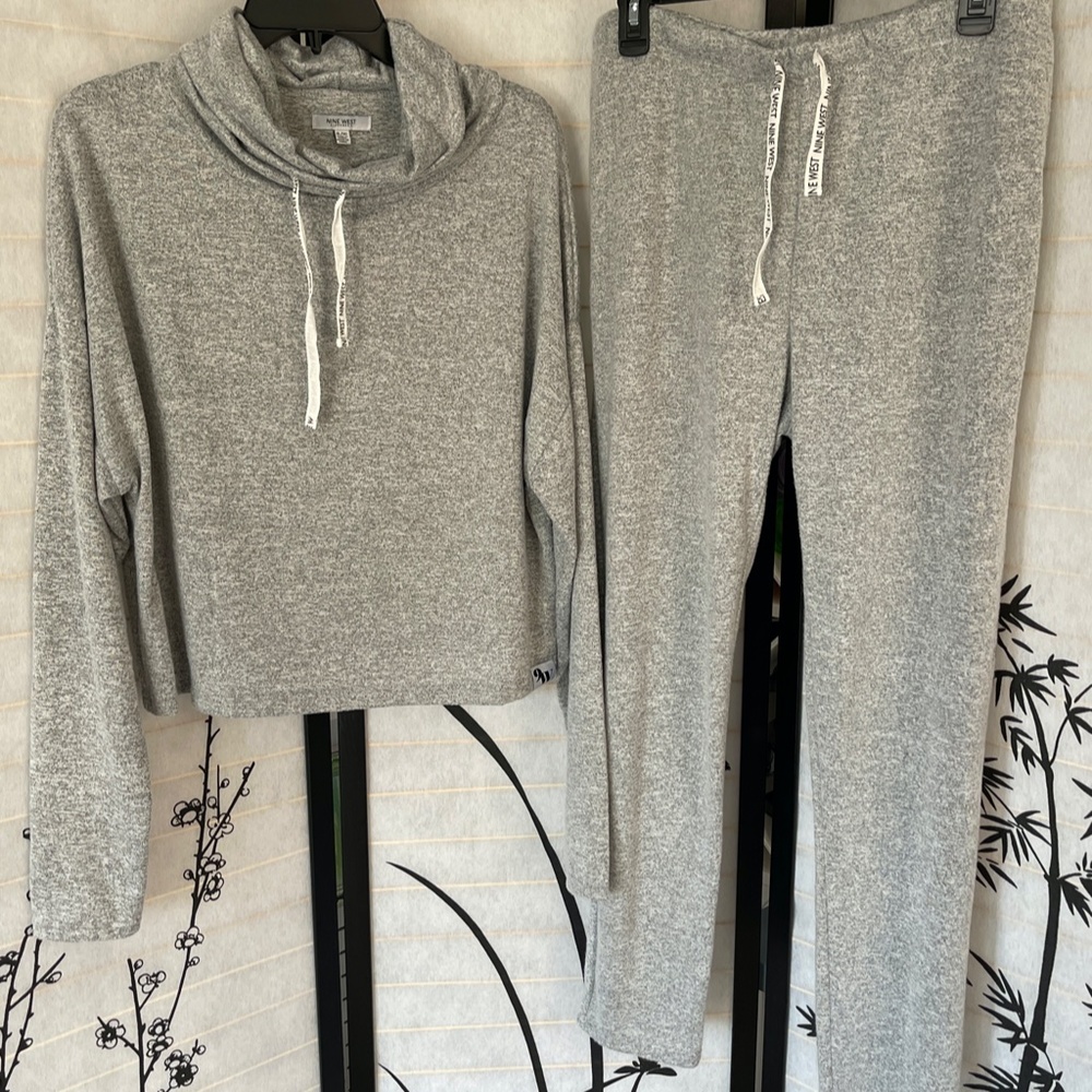 Nine West sleepwear